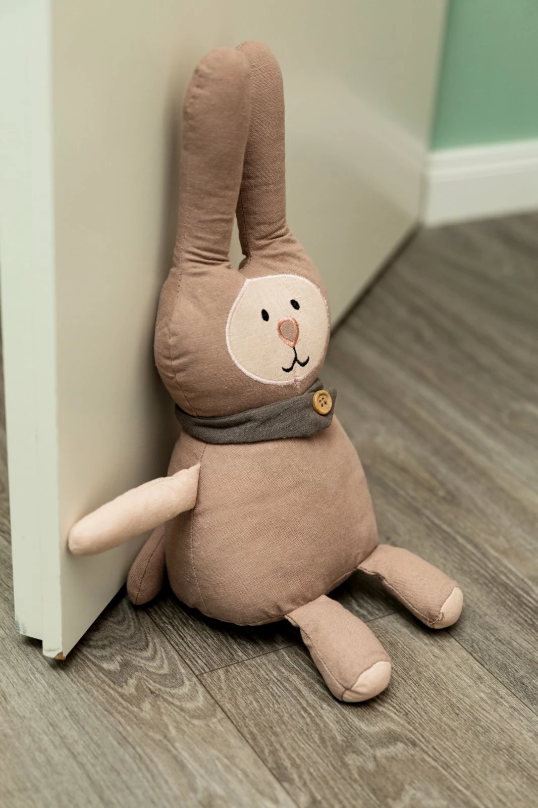 Türstopper HASE FREDDY - grau-rosa 5 Türstopper HASE FREDDY - grau-rosa – Bild 3