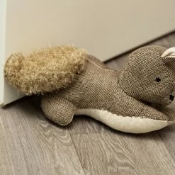 Türstopper EICHHÖRNCHEN PUSCHEL - braun 9 Türstopper EICHHÖRNCHEN PUSCHEL - braun -Flur & Diele Verkaufsgeschäft 9004142200 04 1600Wx1600H